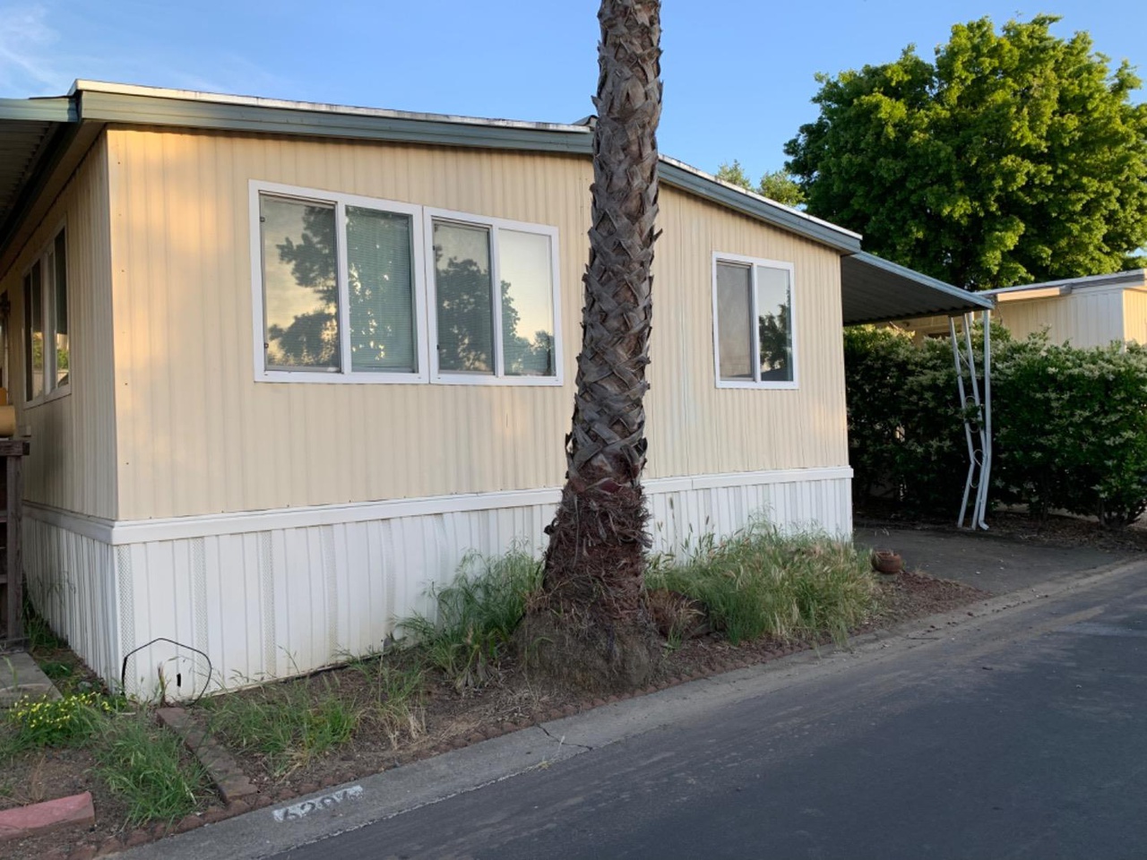 Manufactured Home in family park